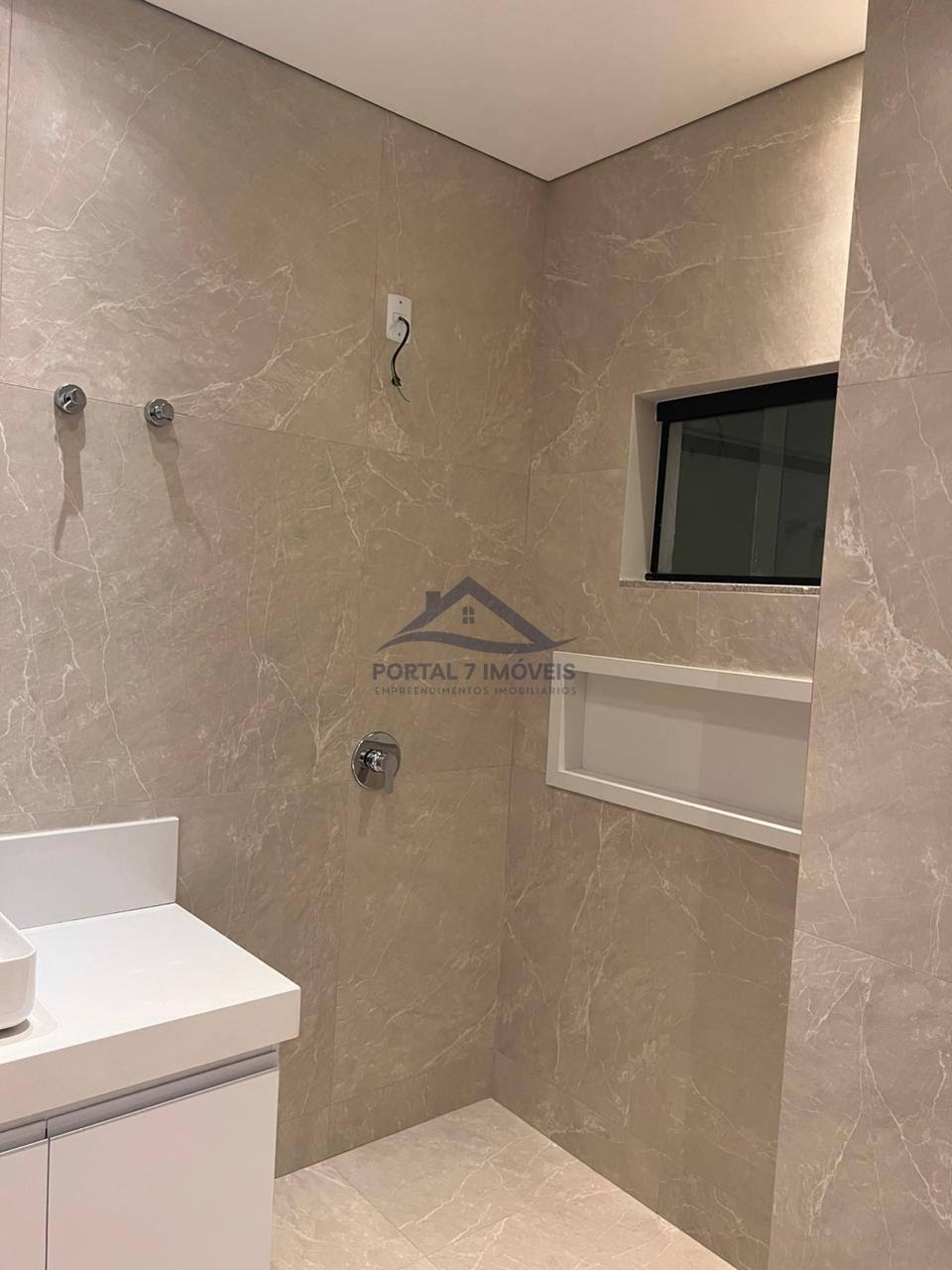 Casa à venda com 3 quartos, 1 suíte, 4 vagas e 180m² no Flórida, Sete Lagoas (MG) — foto 24 de 30