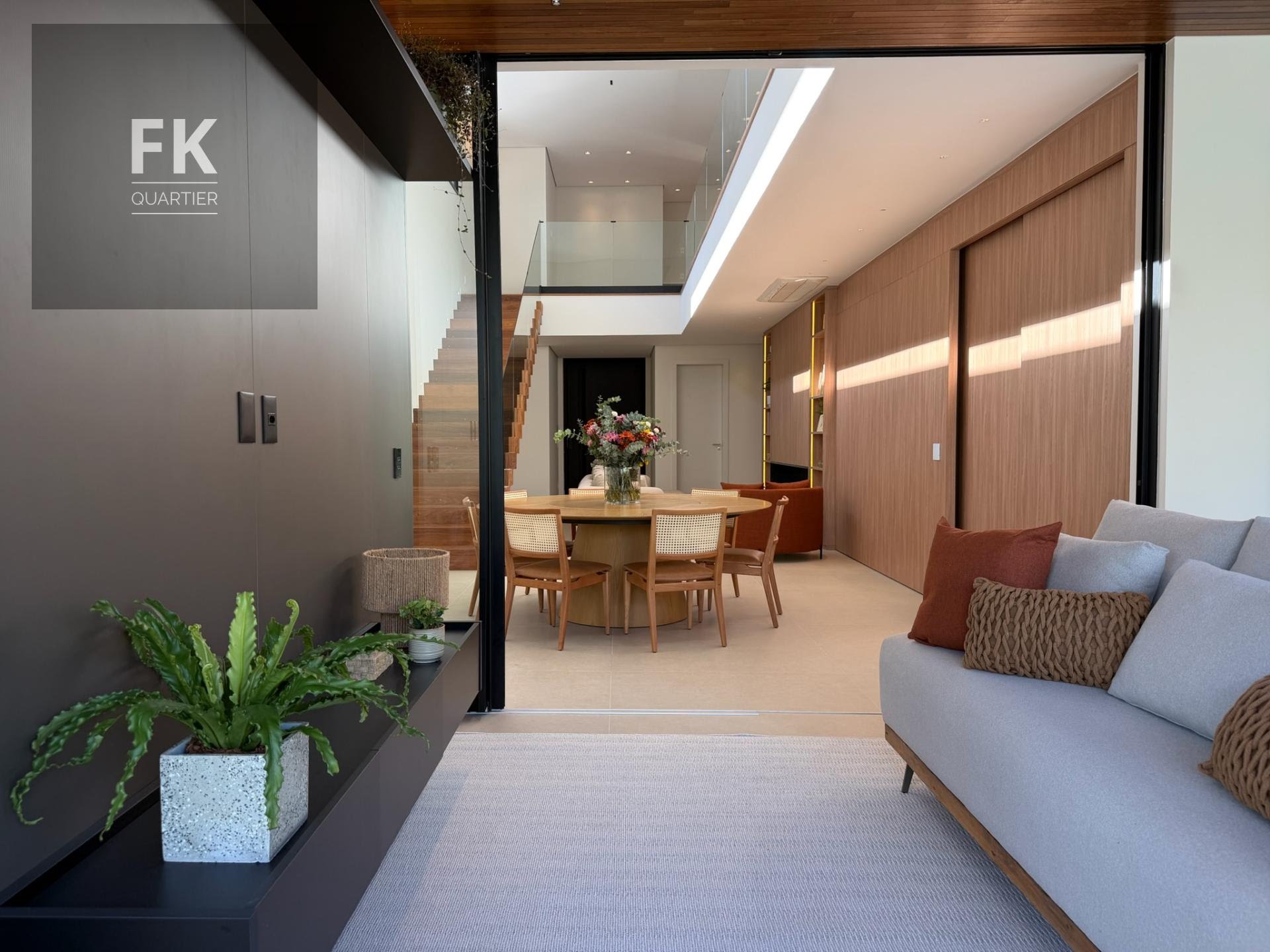 Casa à venda com 5 quartos, 5 suítes, 6 vagas e 490m² no Alphaville, Santana de Parnaíba (SP) — foto 16 de 30