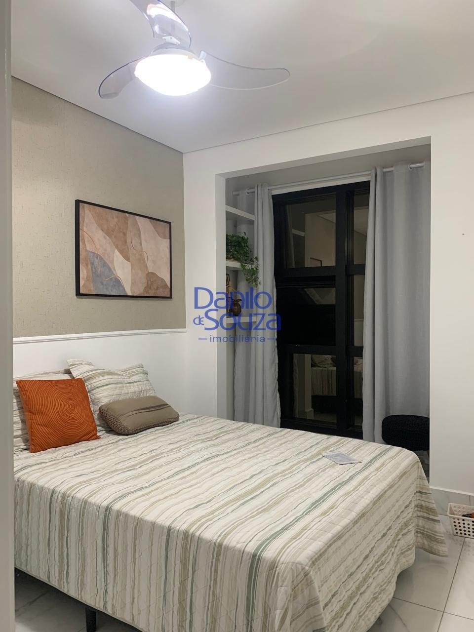 Apartamento à venda com 2 quartos, 1 suíte e 1 vaga no Guilhermina Vieira Chaer, Araxá (MG) — foto 11 de 12