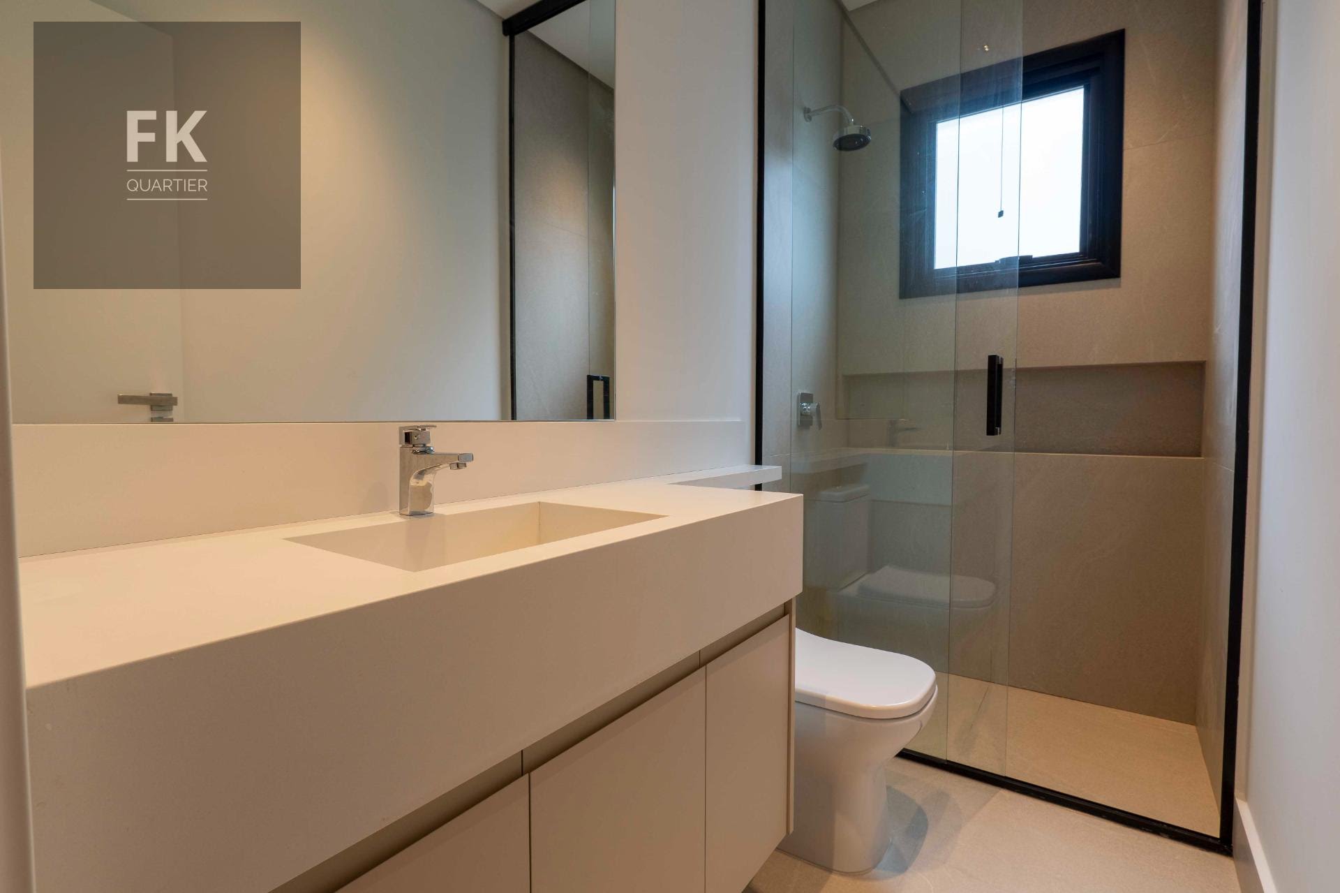 Casa à venda com 4 quartos, 4 suítes, 4 vagas e 427m² no Colinas da Anhangüera, Santana de Parnaíba (SP) — foto 9 de 30