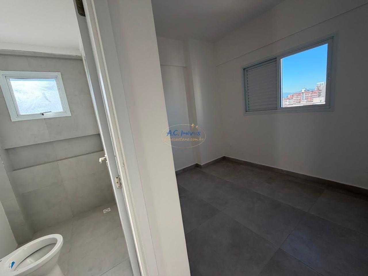 Apartamento à venda com 4 quartos, 3 suítes, 2 vagas e 135m² no Guilhermina, Praia Grande (SP) — foto 26 de 29