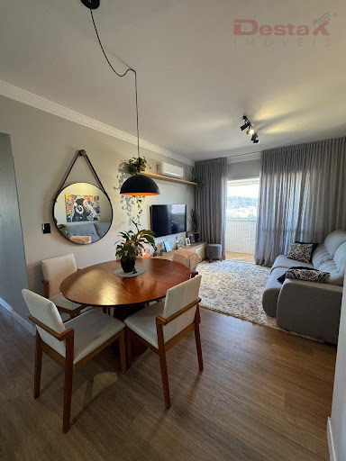 Apartamento no bairro Barreiros  -  São José