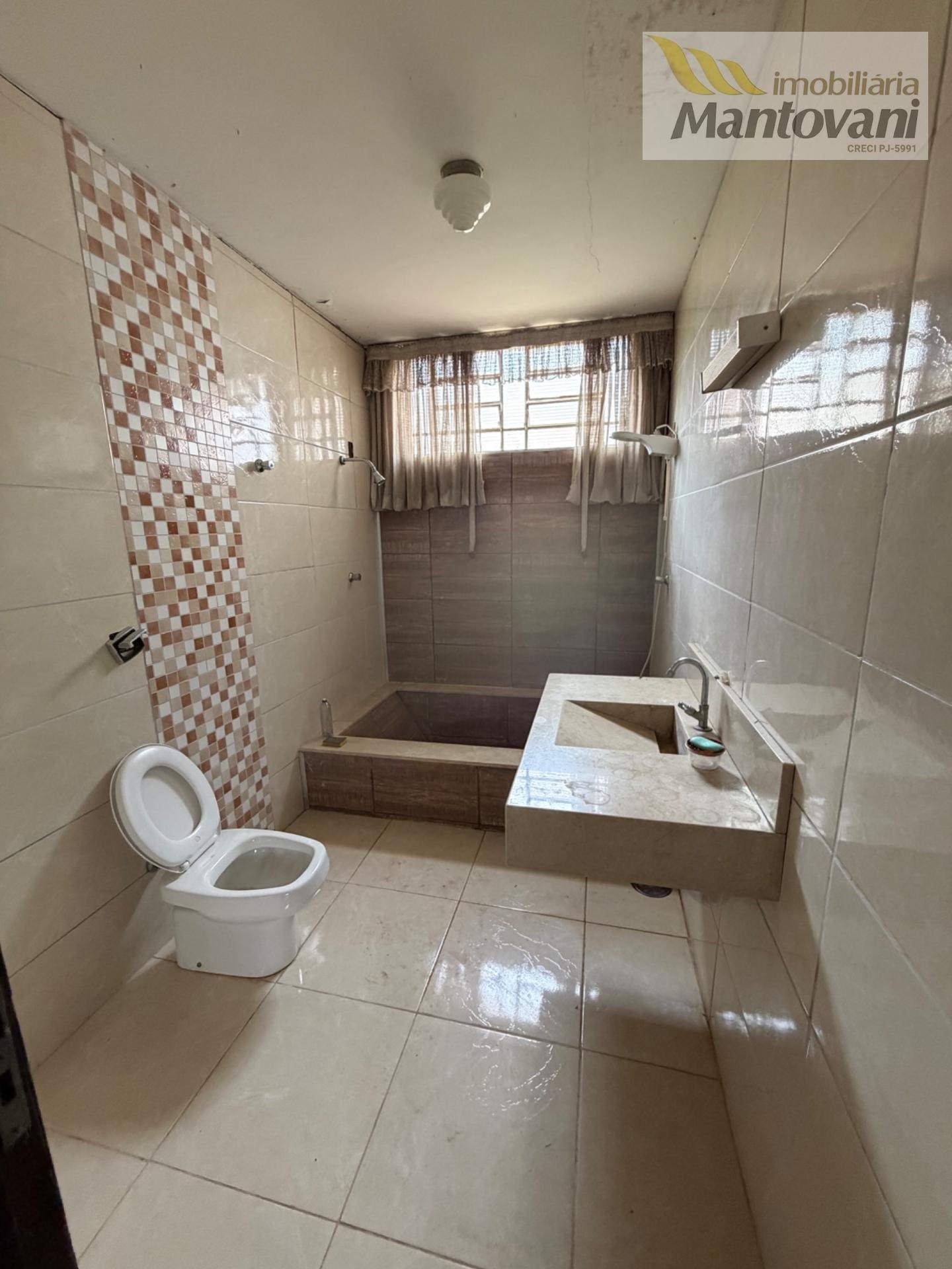 Comercial para alugar com 3 banheiros, 6 vagas e 330m² no Chácara Junqueira, Tatuí (SP) — foto 9 de 22