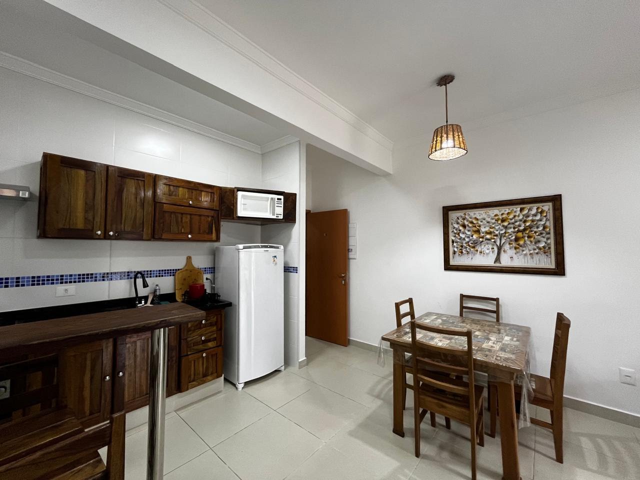 Apartamento à venda com 2 quartos, 1 suíte, 1 vaga e 65m² no Toninhas, Ubatuba (SP) — foto 3 de 9