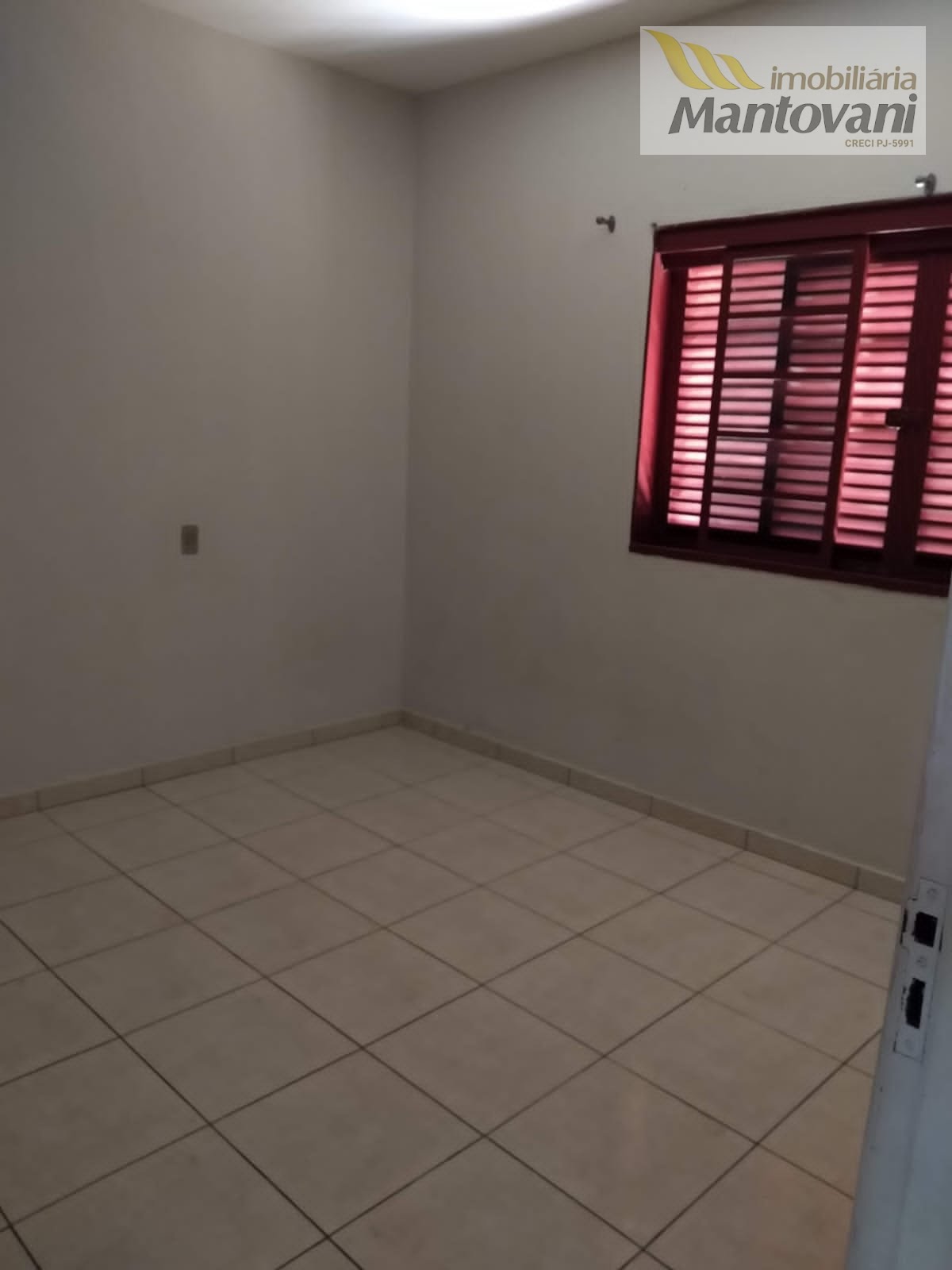 Casa à venda com 3 quartos, 1 suíte e 3 vagas no Jardim São João, Tatuí (SP) — foto 5 de 13