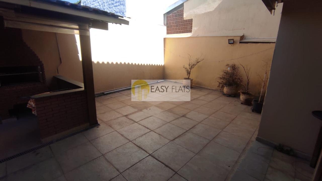 Casa à venda com 3 quartos, 1 suíte, 4 vagas e 250m² no Jardim Santa Terezinha, Taboão da Serra (SP) — foto 14 de 30