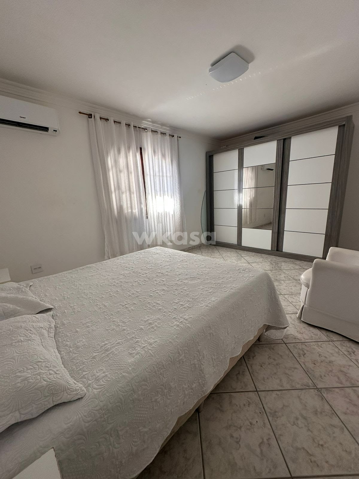 Casa à venda com 3 quartos, 2 suítes, 4 vagas e 240m² no Conjunto Carapina I, Serra (ES) — foto 20 de 24