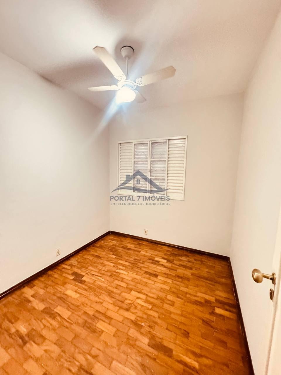 Casa à venda com 2 quartos, 1 suíte, 2 vagas e 300m² no Santa Helena, Sete Lagoas (MG) — foto 17 de 20