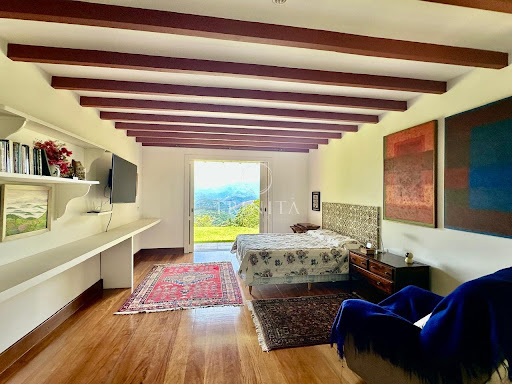 suite-trinitaimobiliaria-sitioararas