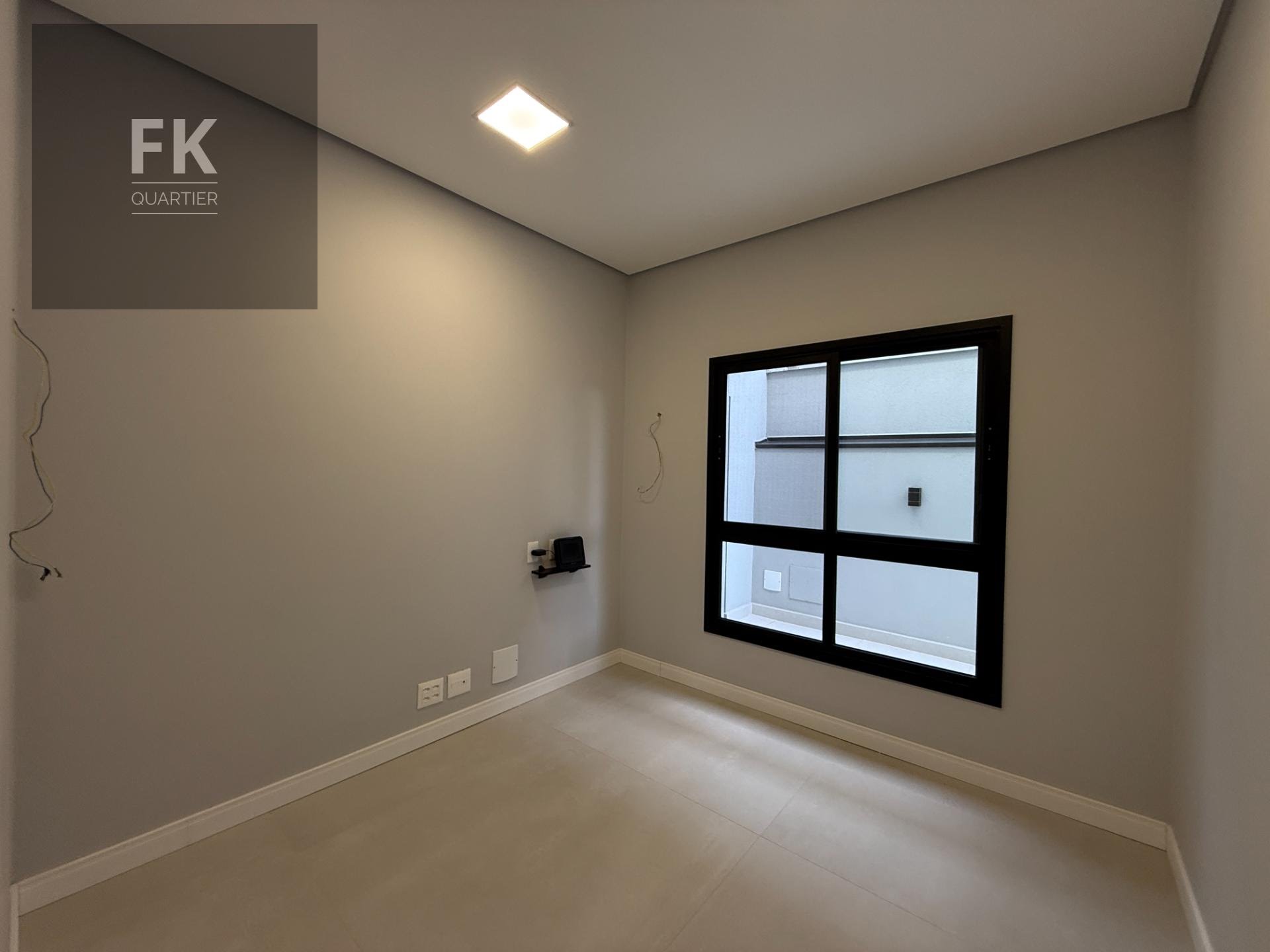 Casa à venda com 4 quartos, 4 suítes, 6 vagas e 441m² no Alphaville, Santana de Parnaíba (SP) — foto 6 de 15