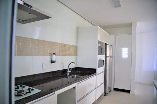 Apartamento à venda com 3 quartos, 3 suítes, 2 vagas e 151m² no Jurerê, Florianópolis (SC) — foto 22 de 25