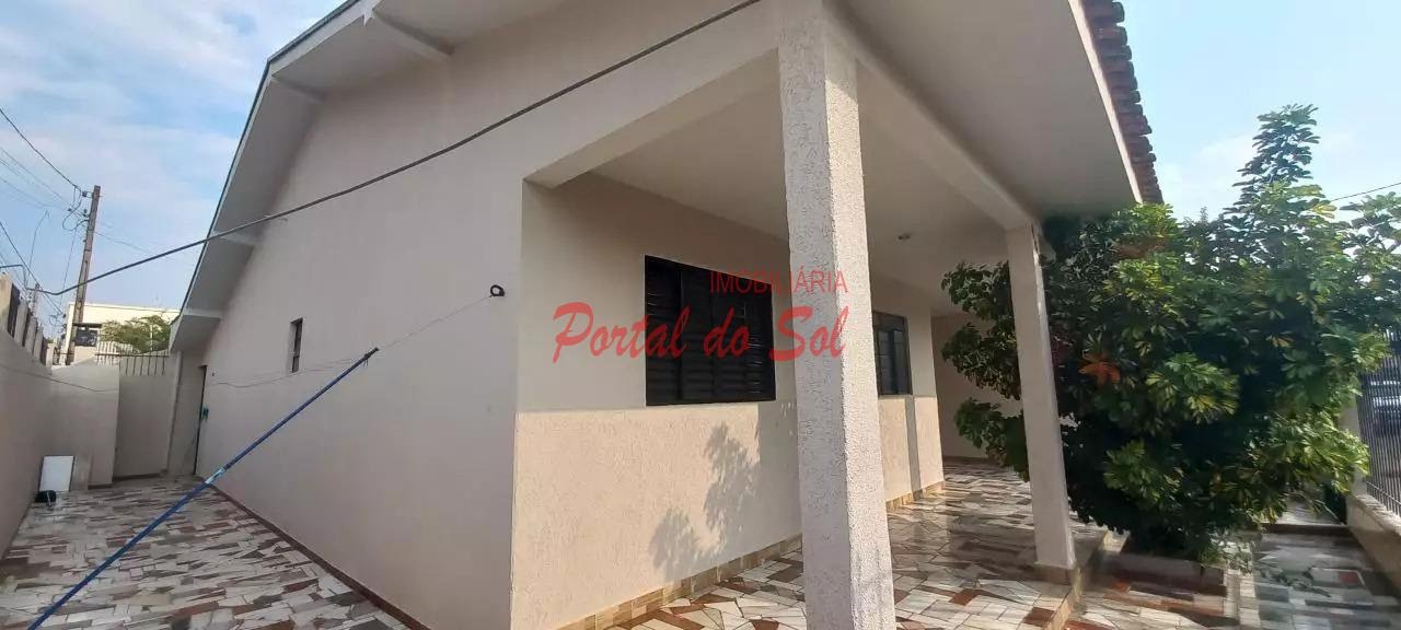 Casa à venda com 3 quartos, 1 banheiro, 1 vaga e 131m² no Centro, Santo Antônio da Platina (PR) — foto 4 de 7