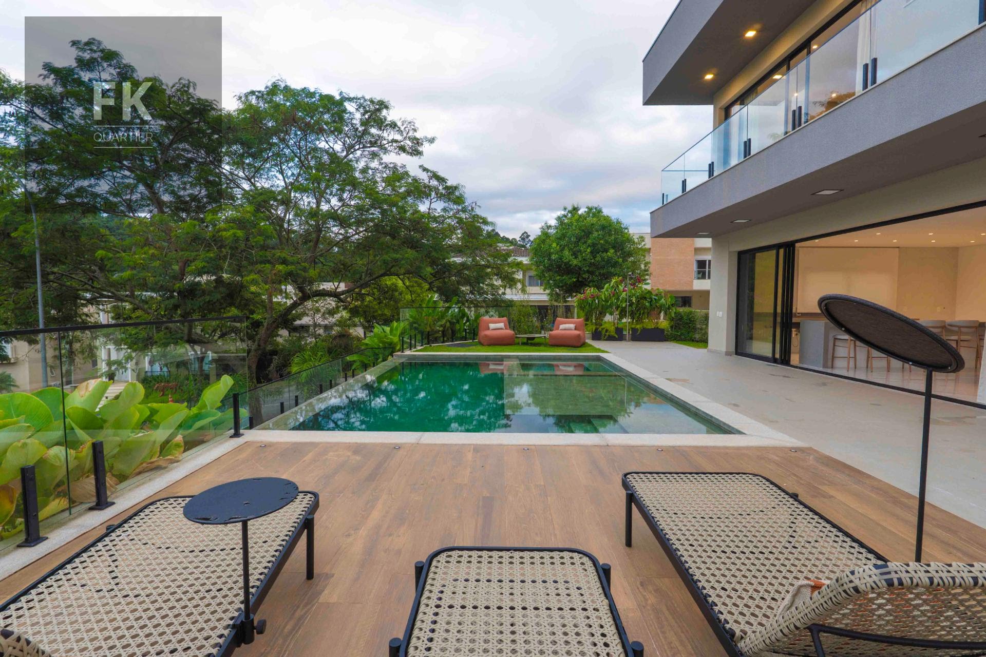 Casa à venda com 5 quartos, 5 suítes, 6 vagas e 620m² no Alphaville, Santana de Parnaíba (SP) — foto 5 de 30