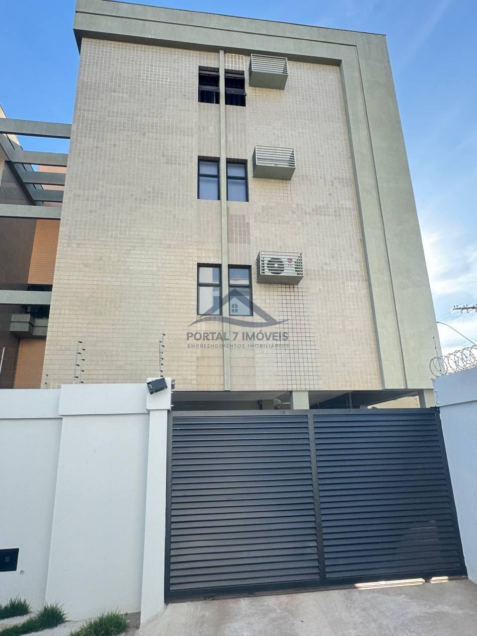 Apartamento à venda com 3 quartos, 1 suíte, 2 vagas e 93m² no Cedro e Cachoeira, Sete Lagoas (MG) — foto 2 de 21