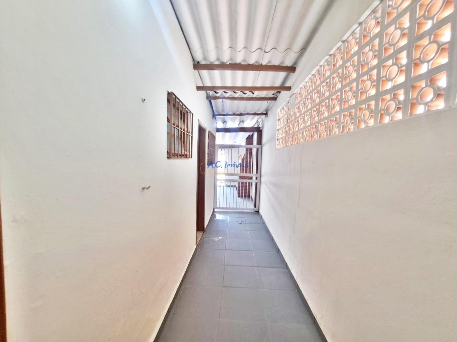 Casa à venda com 2 quartos, 1 banheiro, 3 vagas e 52m² no Aviação, Praia Grande (SP) — foto 19 de 21
