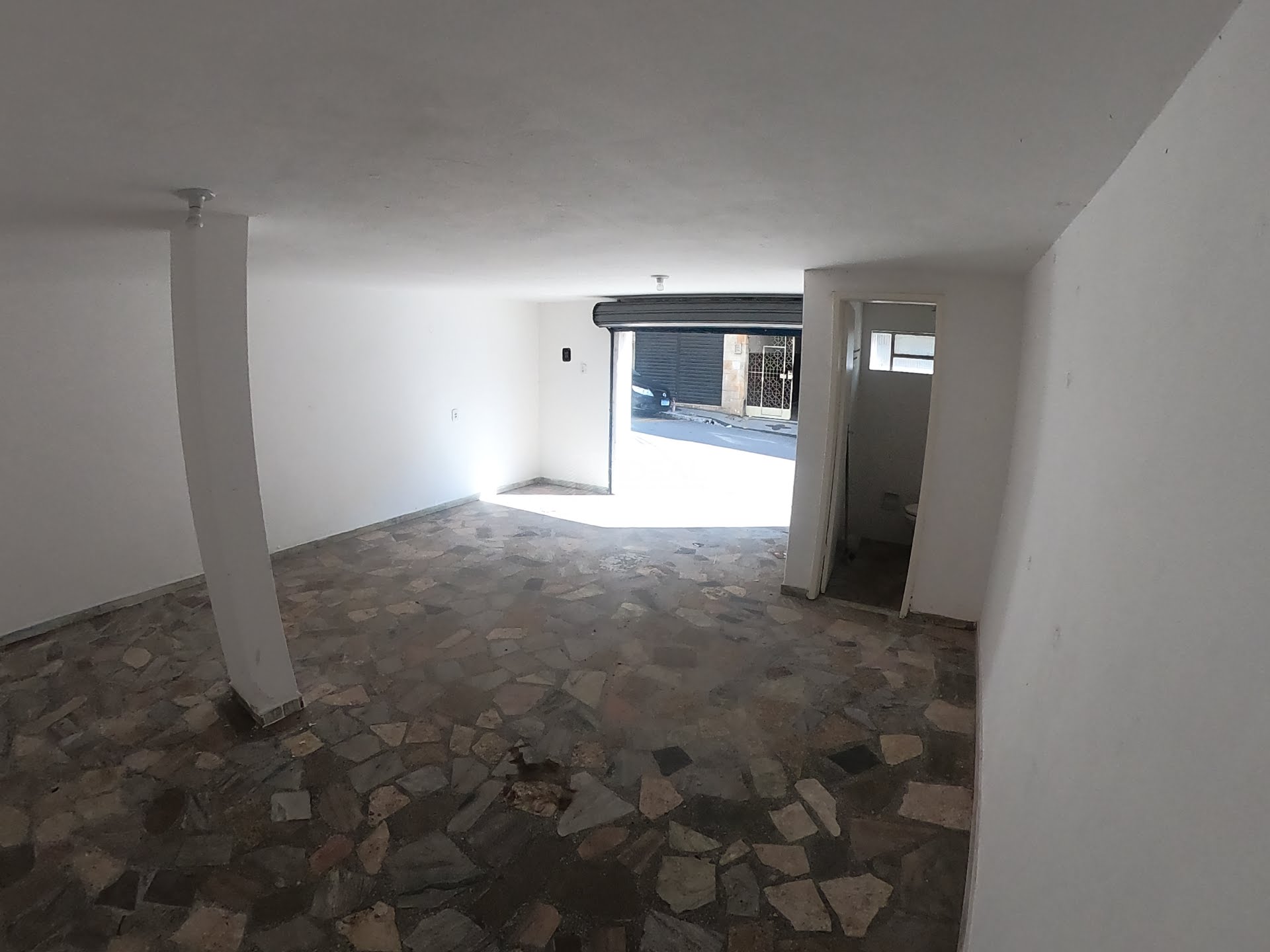 Loja para locação no Centro - Campos dos Goytacazes, RJ