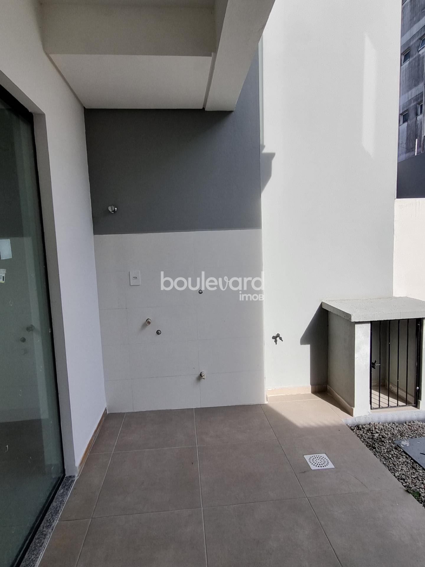 Casa à venda com 2 quartos, 2 suítes, 2 vagas e 82m² no Areias, São José (SC) — foto 8 de 30