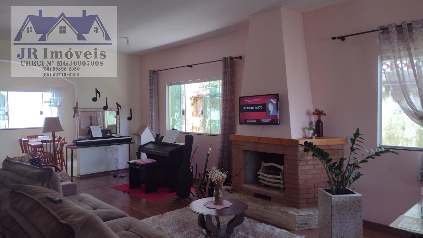 Casa à venda com 2 quartos, 1 suíte, 2 vagas e 300m² no Bairro Laje, Piranguinho (MG) — foto 18 de 25