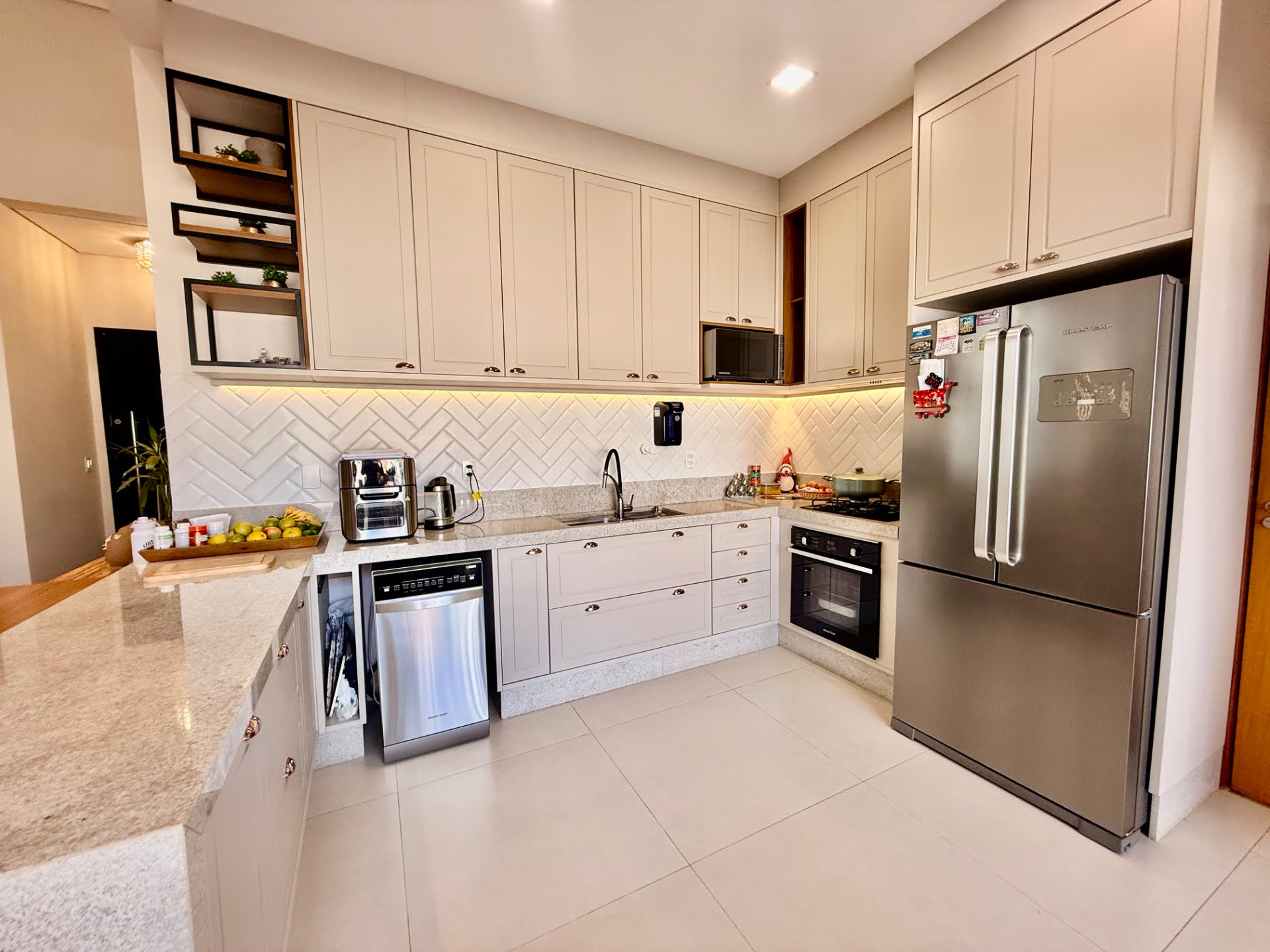 Casa à venda com 3 quartos, 3 suítes, 4 vagas e 183m² no Jardim Residencial Dona Maria José, Indaiatuba (SP) — foto 13 de 30