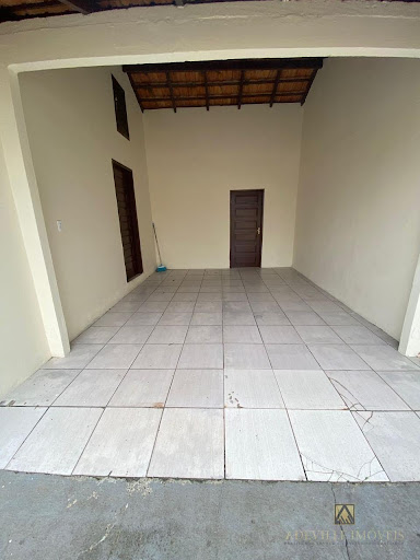 Casa em Aventureiro  -  Joinville