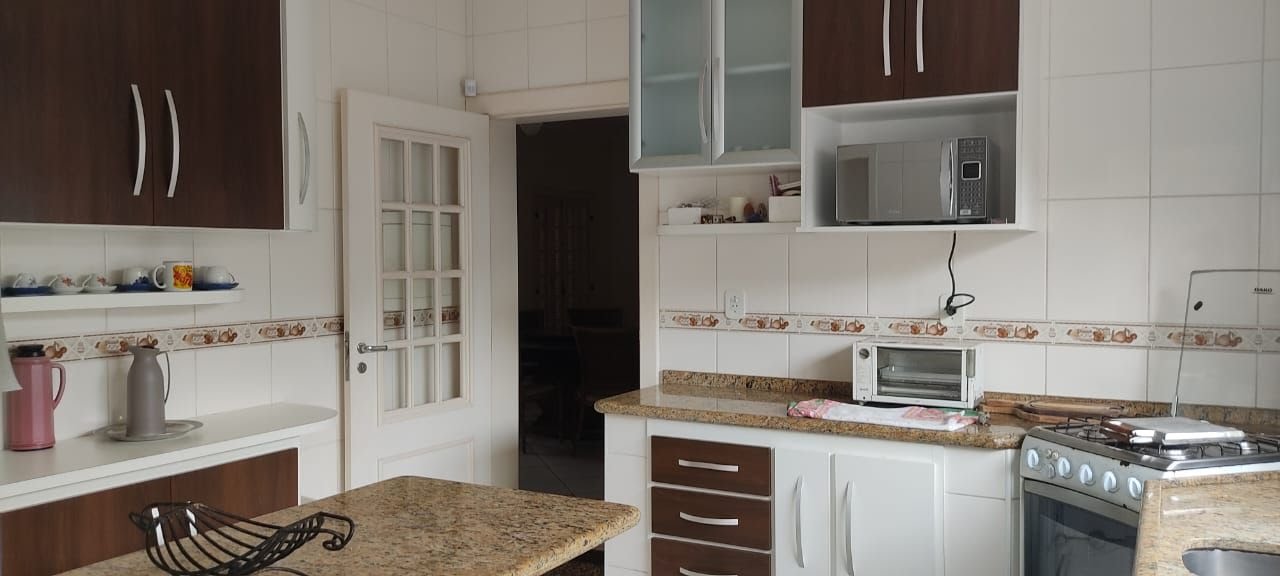 Casa para alugar com 6 quartos, 5 banheiros, 4 vagas e 700m² no Barra da Lagoa, Ubatuba (SP) — foto 8 de 22