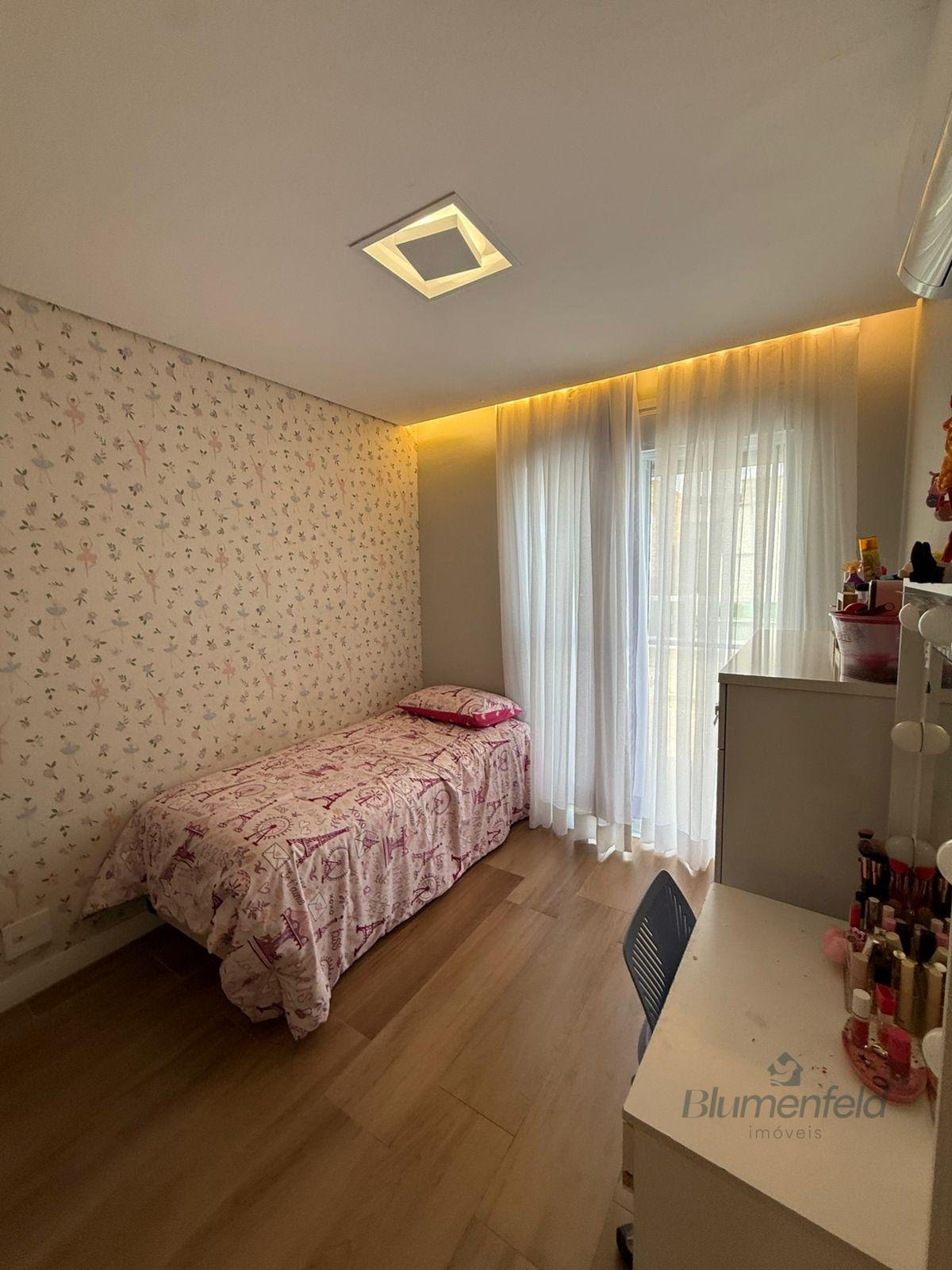 Casa à venda com 4 quartos, 3 suítes, 6 vagas e 201m² no Condomínio Sunville, Arujá (SP) — foto 20 de 30
