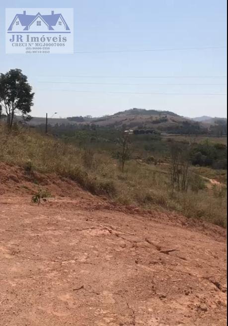 Terreno à venda com 1710m² de terreno no Carneiros, Piranguinho (MG) — foto 4 de 4