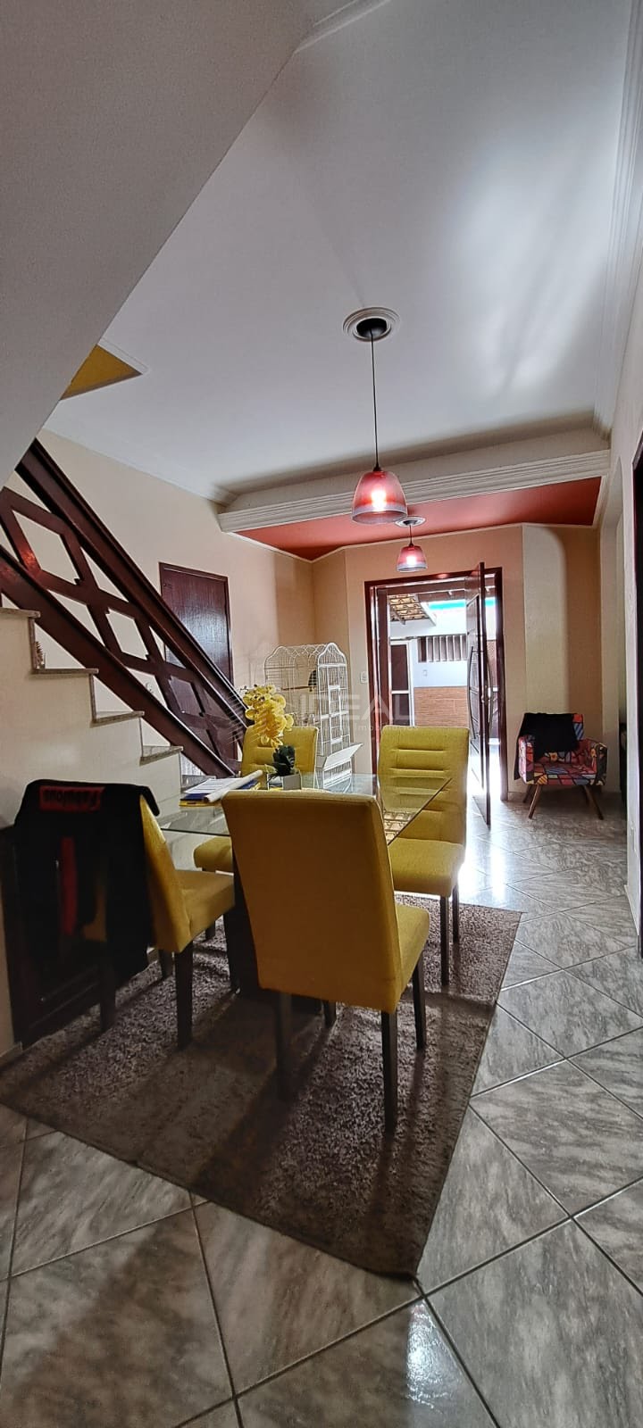 Casa duplex de 3 quartos para venda no Parque Joquei Club - Campos dos Goytacazes, RJ