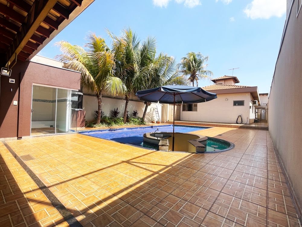 Casa à venda com 3 quartos, 1 suíte, 6 vagas e 380m² no Jardim Anhangüera, Ribeirão Preto (SP) — foto 22 de 30