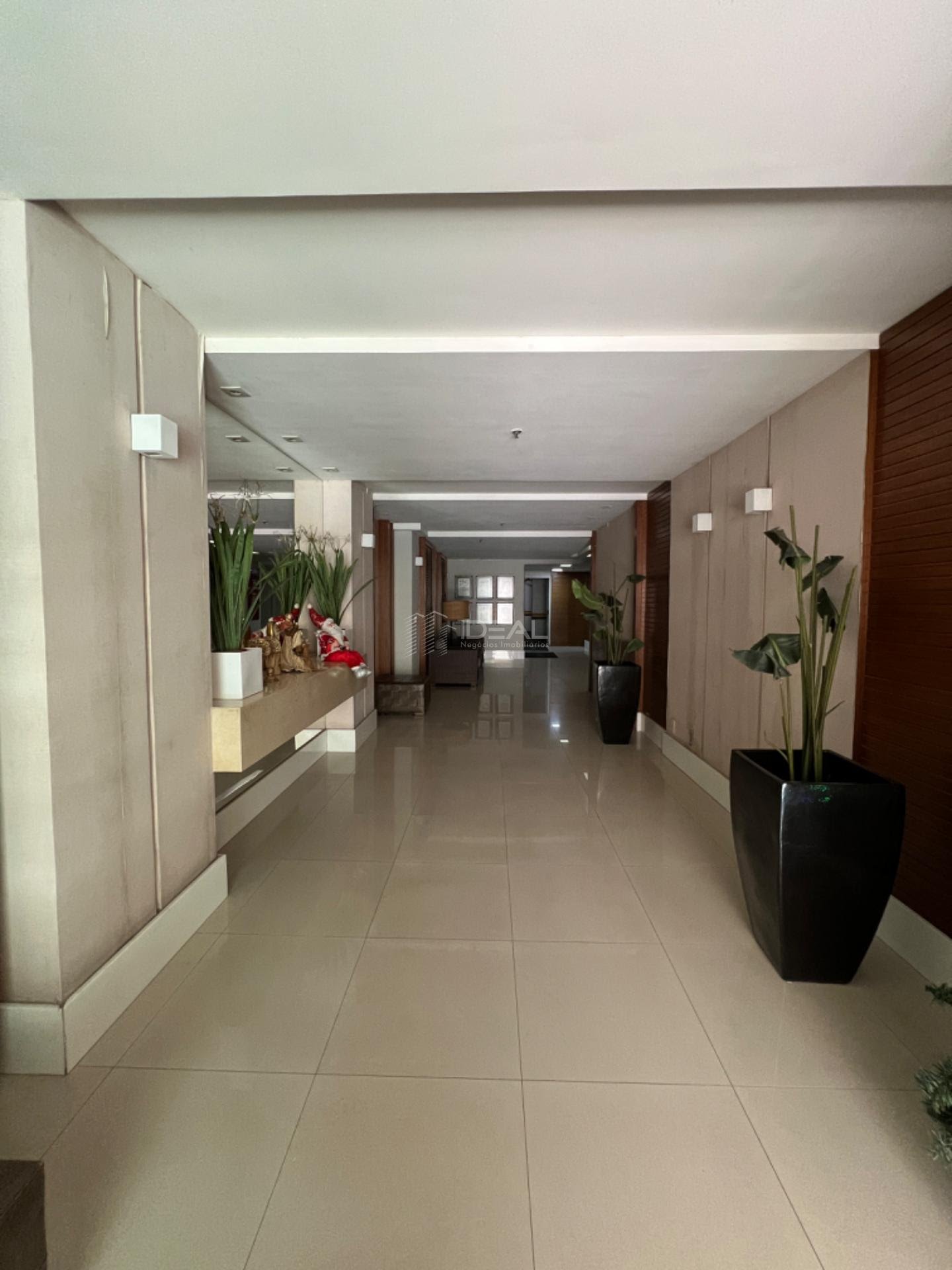 Apartamento à venda com 3 quartos, 1 suíte e 2 vagas no Centro, Campos dos Goytacazes (RJ) — foto 2 de 26