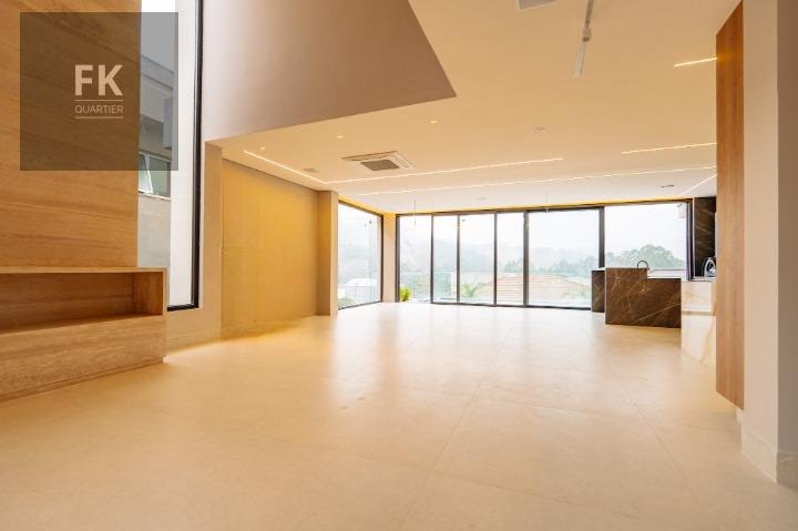 Casa à venda com 4 quartos, 4 suítes, 6 vagas e 540m² no Tamboré, Santana de Parnaíba (SP) — foto 2 de 26