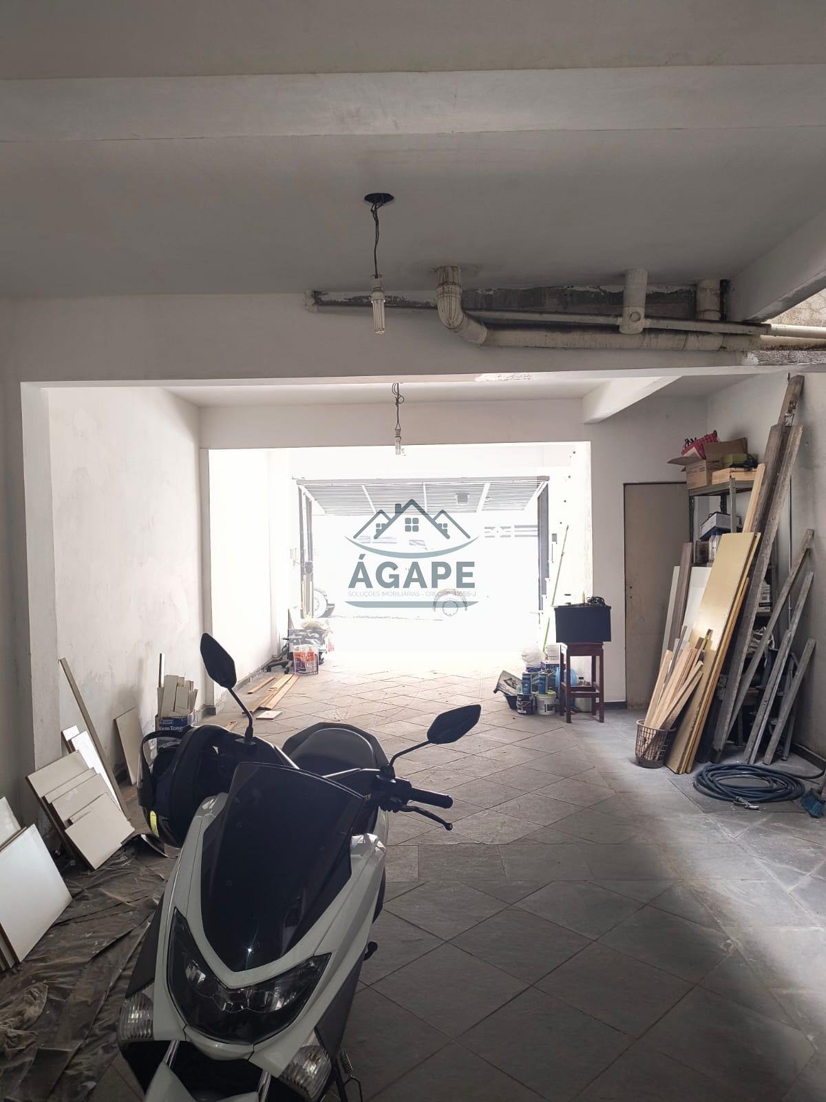 Casa à venda com 3 quartos, 1 suíte, 4 vagas e 250m² no Jardim Saint Moritz, Taboão da Serra (SP) — foto 27 de 30