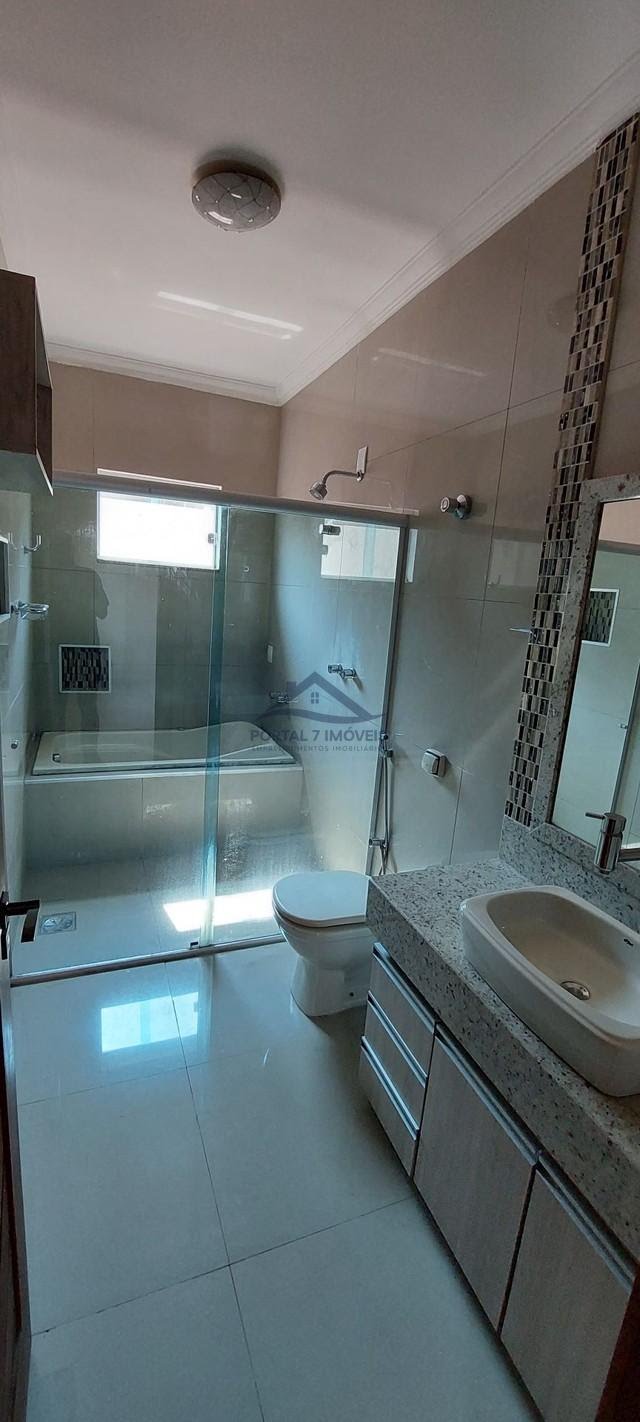 Casa à venda com 3 quartos, 1 suíte, 4 vagas e 300m² no São Cristovao, Sete Lagoas (MG) — foto 6 de 14