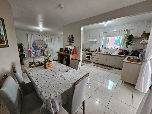 Copa e Cozinha integradas Piso Superior 