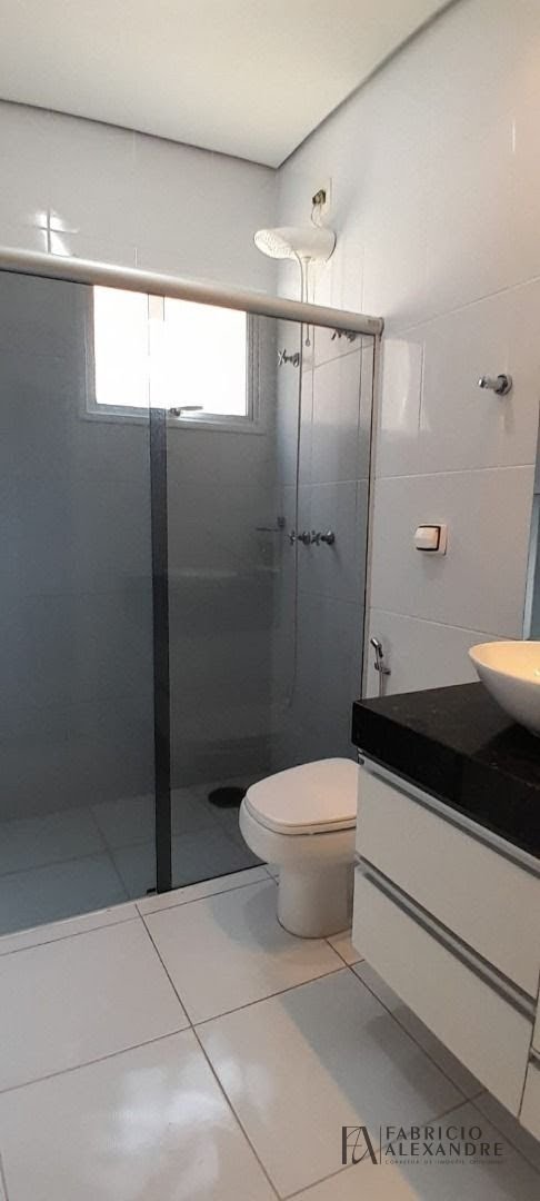 Casa à venda com 4 quartos, 4 suítes, 4 vagas e 300m² no Figueira I, São José do Rio Preto (SP) — foto 12 de 18