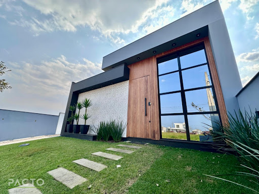 Casa em Caverazinho  -  Araranguá