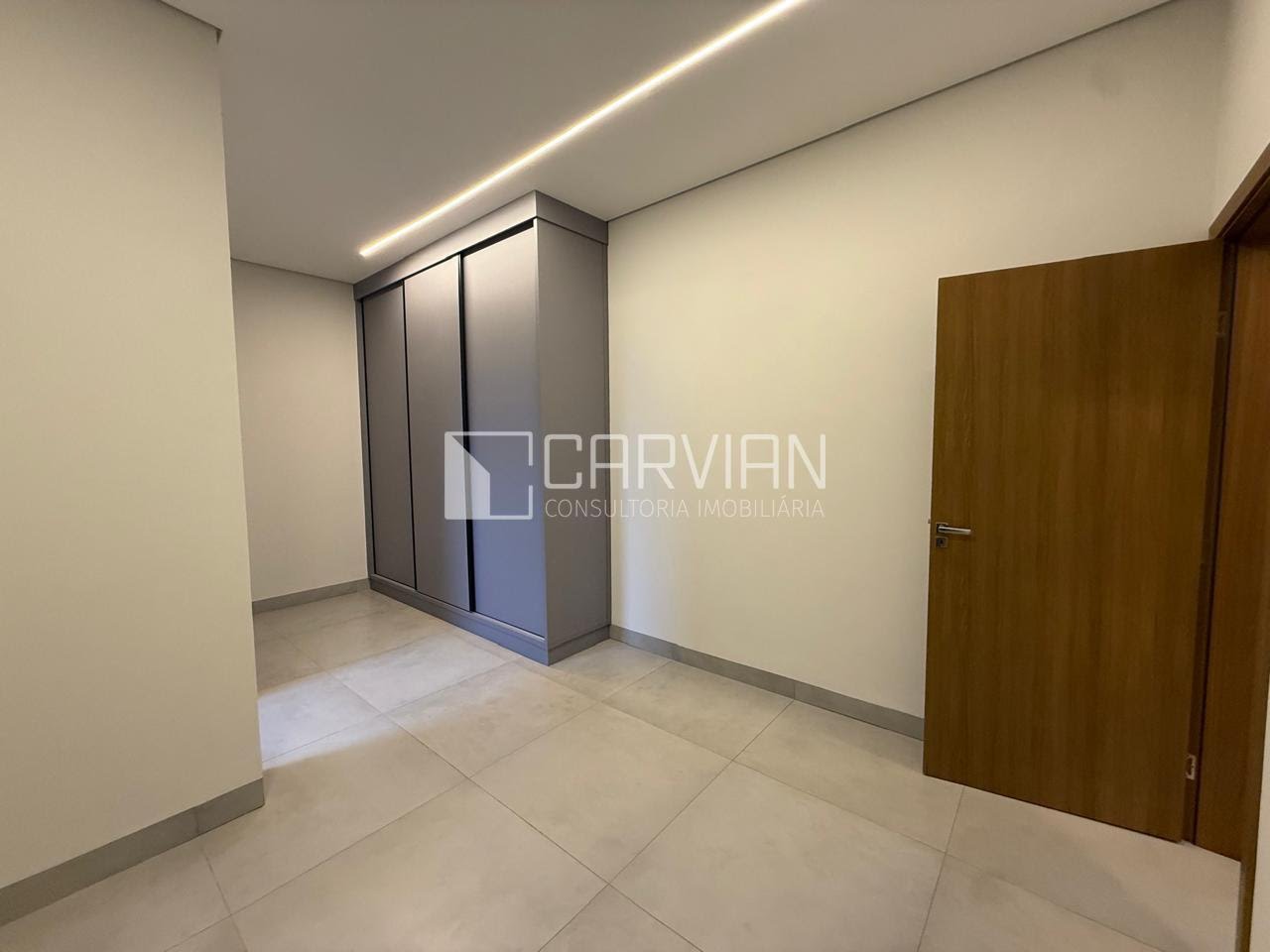 Casa à venda com 3 quartos, 3 suítes, 4 vagas e 320m² no Vivendas da Mata, Ribeirão Preto (SP) — foto 9 de 25