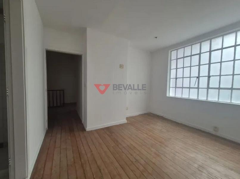Casa à venda com 3 quartos, 2 suítes e 240m² no Botafogo, Rio de Janeiro (RJ) — foto 28 de 30
