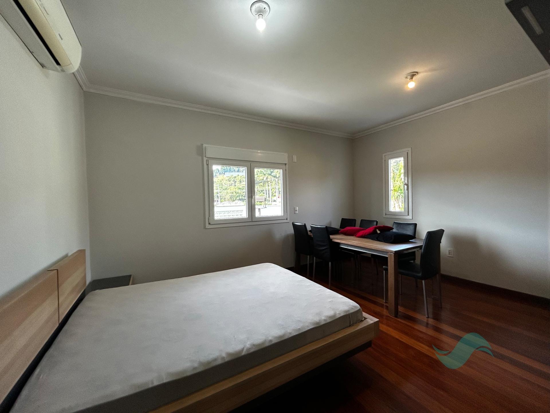 Casa à venda com 4 suítes, 2 vagas e 250m² no Ratones, Florianópolis (SC) — foto 15 de 20