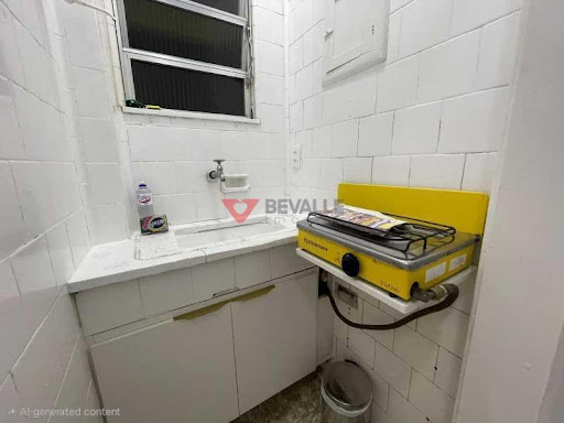 Apartamento à venda em Copacabana, 28m², R$ 680 mil