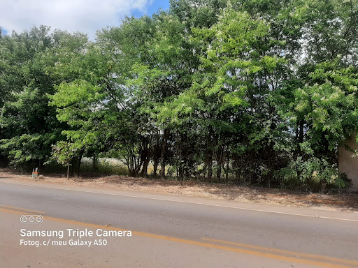 Vendo Excelentes Áreas, à Margens da DF-230,  nas proximidades da Cachoeira do Pipiripau e  próximo Antigo Frigorífico, Planaltina-DF. 