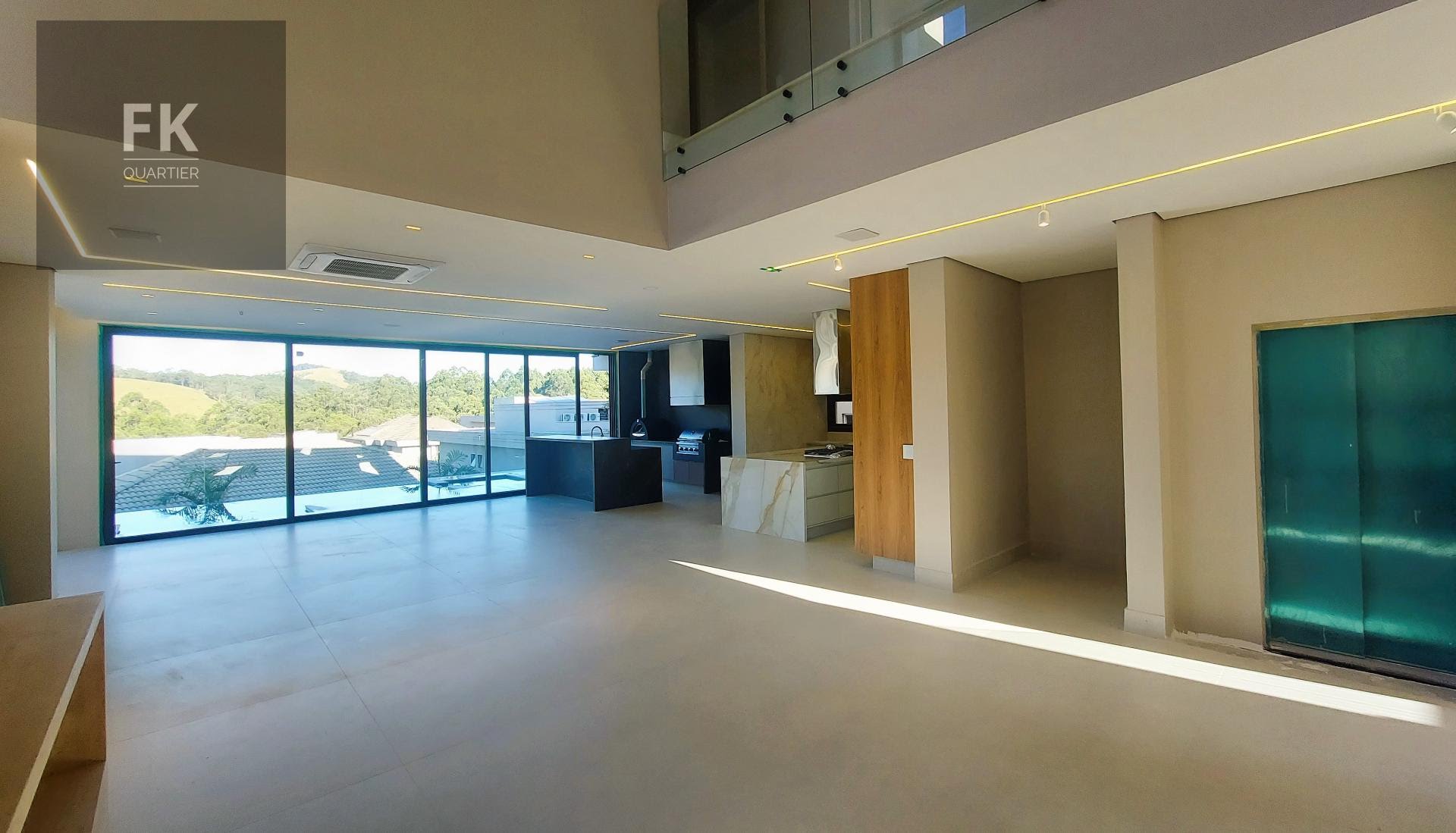 Casa à venda com 4 quartos, 4 suítes, 6 vagas e 540m² no Tamboré, Santana de Parnaíba (SP) — foto 3 de 26