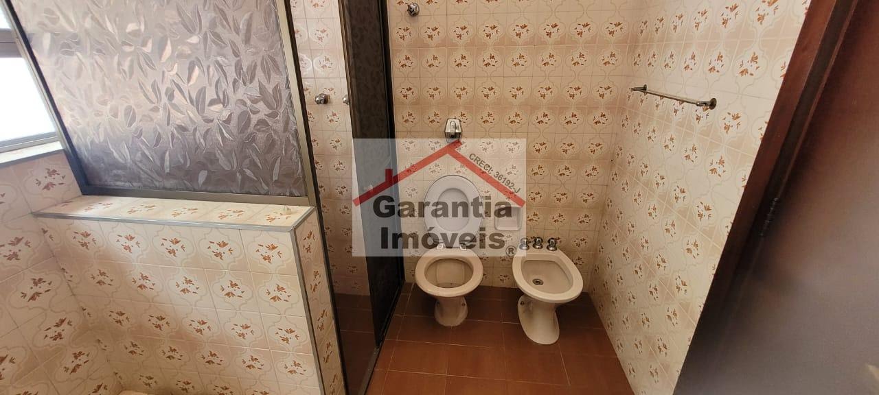 Casa à venda com 5 quartos, 1 suíte, 4 vagas e 350m² no Parque Continental, São Paulo (SP) — foto 15 de 30