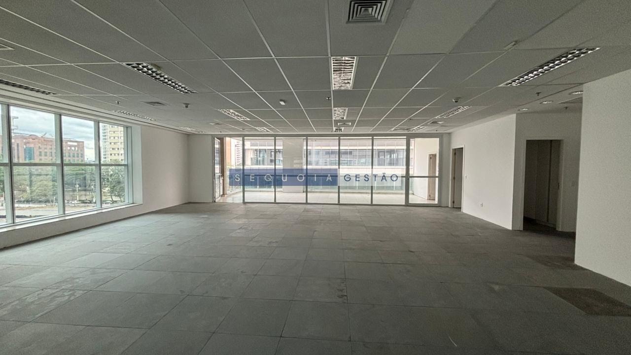 Comercial à venda com 10 banheiros, 30 vagas e 1081m² no Várzea de Baixo, São Paulo (SP) — foto 18 de 30