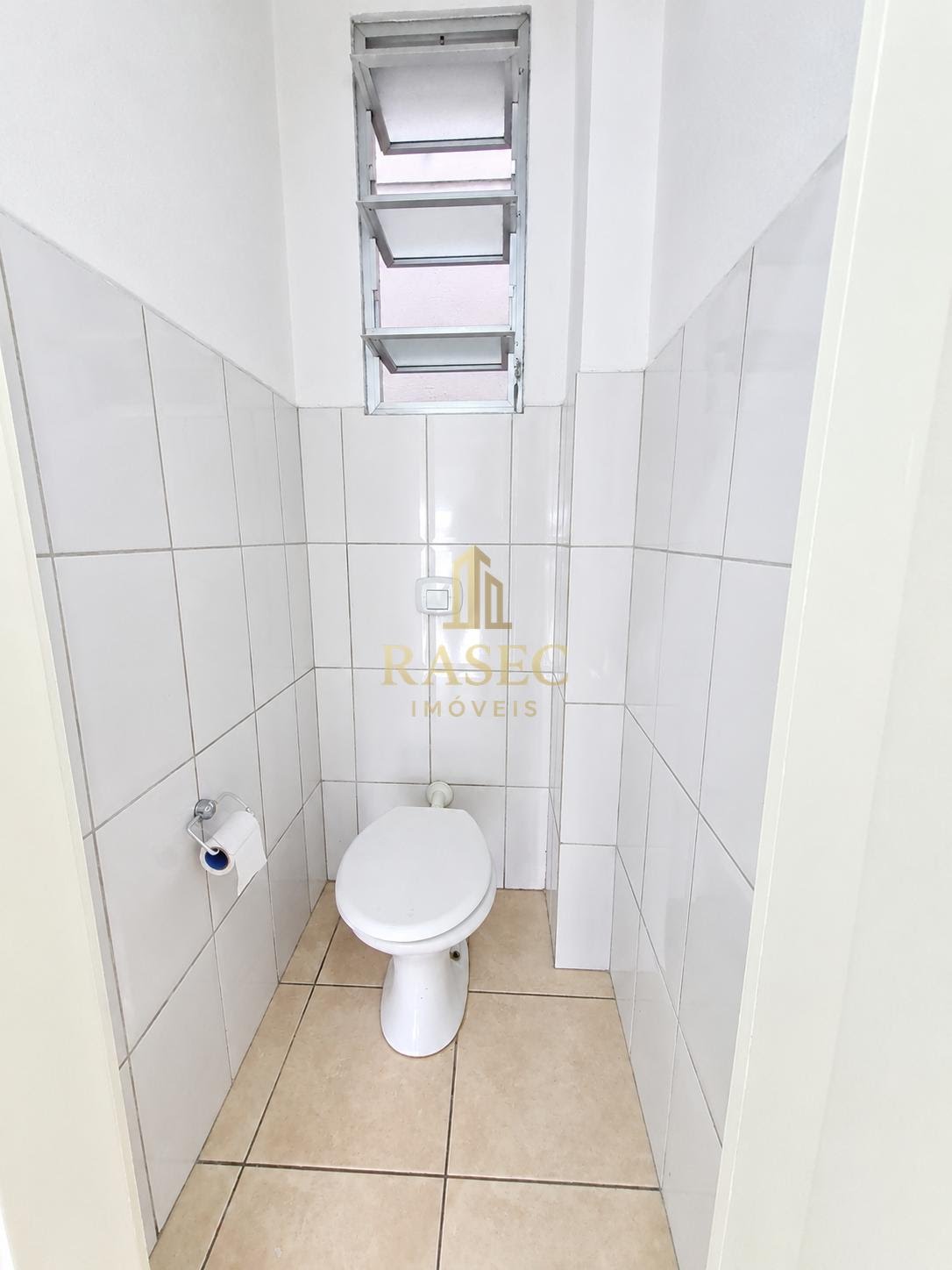 Comercial para alugar com 2 banheiros e 115m² no Centro II, Brusque (SC) — foto 8 de 8