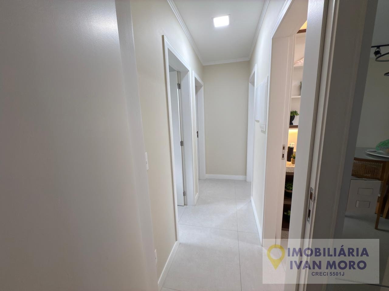 Apartamento à venda com 3 quartos, 1 suíte, 2 vagas e 89m² no Cachoeira do Bom Jesus, Florianópolis (SC) — foto 13 de 30