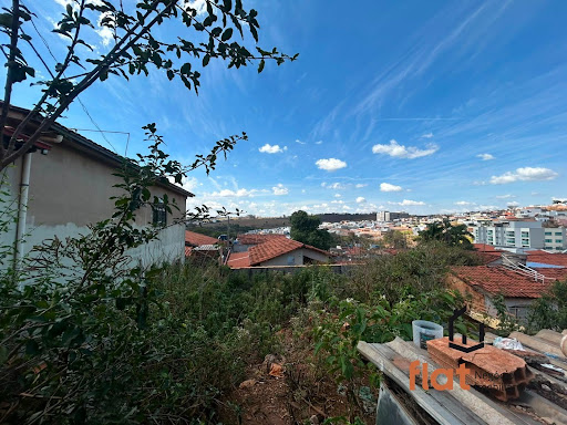 Lote a venda no bairro Recanto da Lagoa em Pará de Minas.