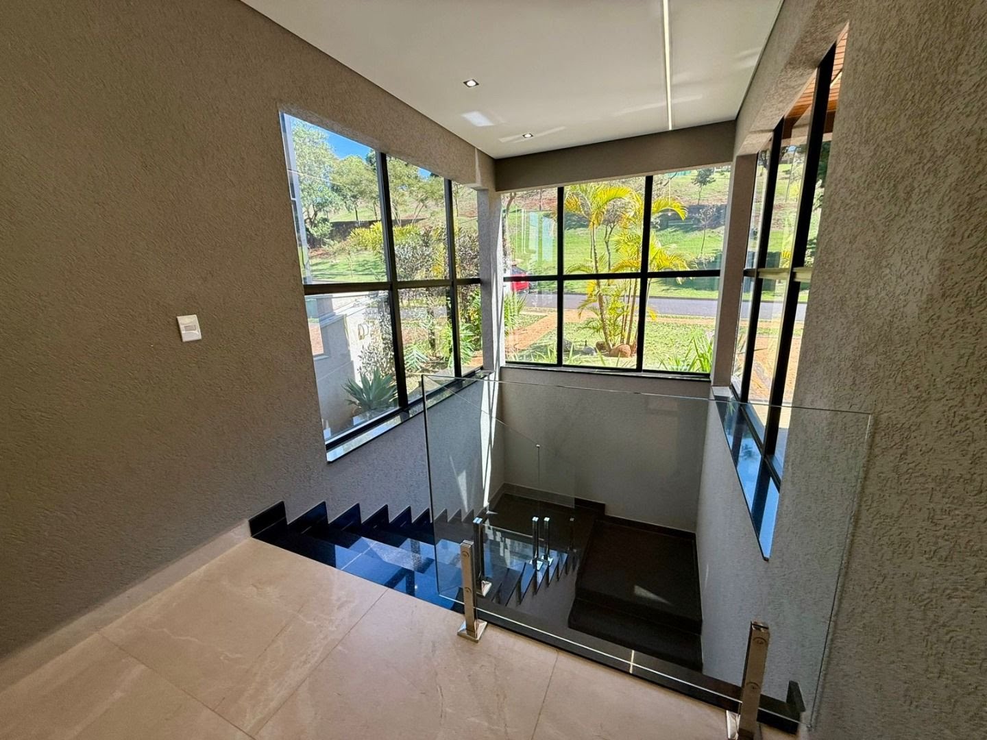 Casa à venda com 4 quartos, 4 suítes, 6 vagas e 421m² no Alphaville, Ribeirão Preto (SP) — foto 2 de 30
