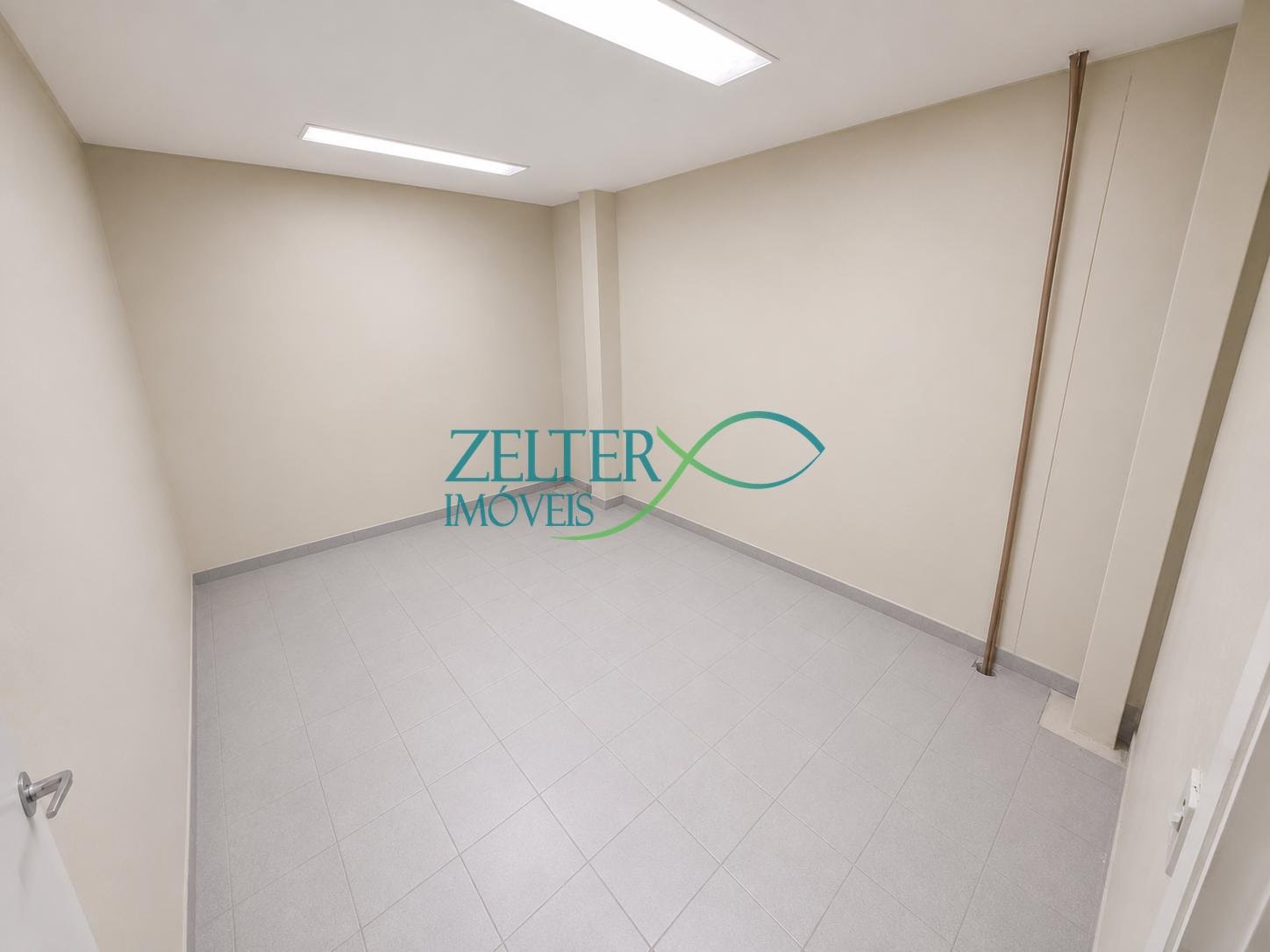 Comercial para alugar com 4 banheiros e 850m² no Penha, Rio de Janeiro (RJ) — foto 12 de 30
