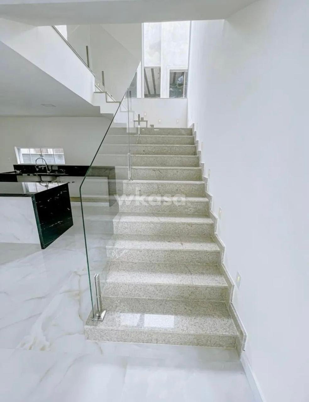 Casa à venda com 4 quartos, 4 suítes, 4 vagas e 380m² no Boulevard Lagoa, Serra (ES) — foto 11 de 18